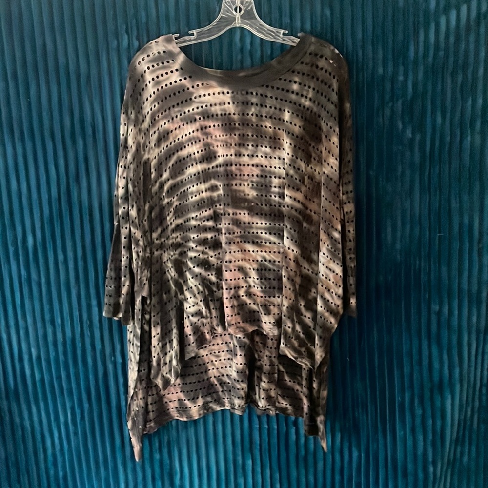 Hard Tail oversized 3/4 sleeve Raglan Top